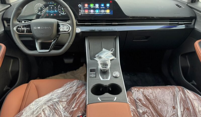 
								Omoda C5 comfort full									