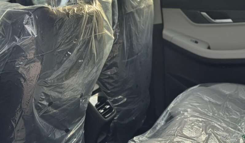 
								Jaecoo J5 luxury full									